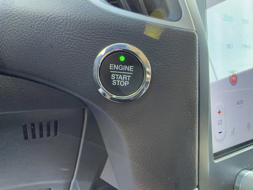 Certified 2023 Ford Edge SEL image 22