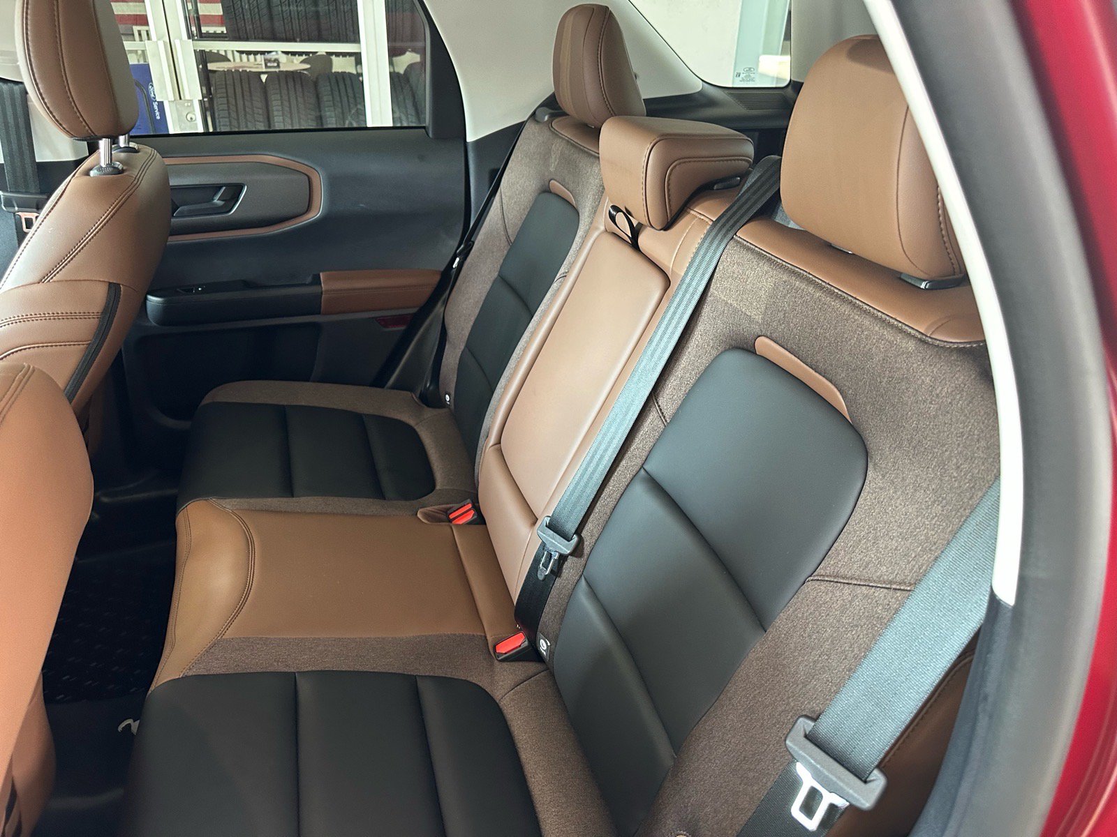 Certified 2025 Ford Bronco Sport Outer Banks w/ Outer Banks Tech Package+ AWD/4WD image 26