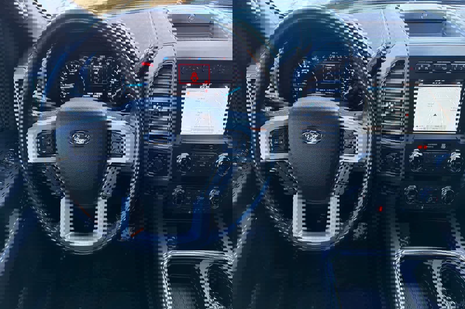 Certified 2019 Ford F350 Platinum w/ Platinum Ultimate Package image 14