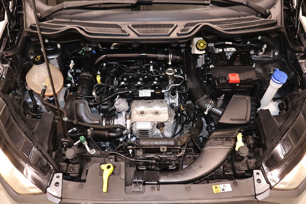 Certified 2020 Ford EcoSport S FWD image 32