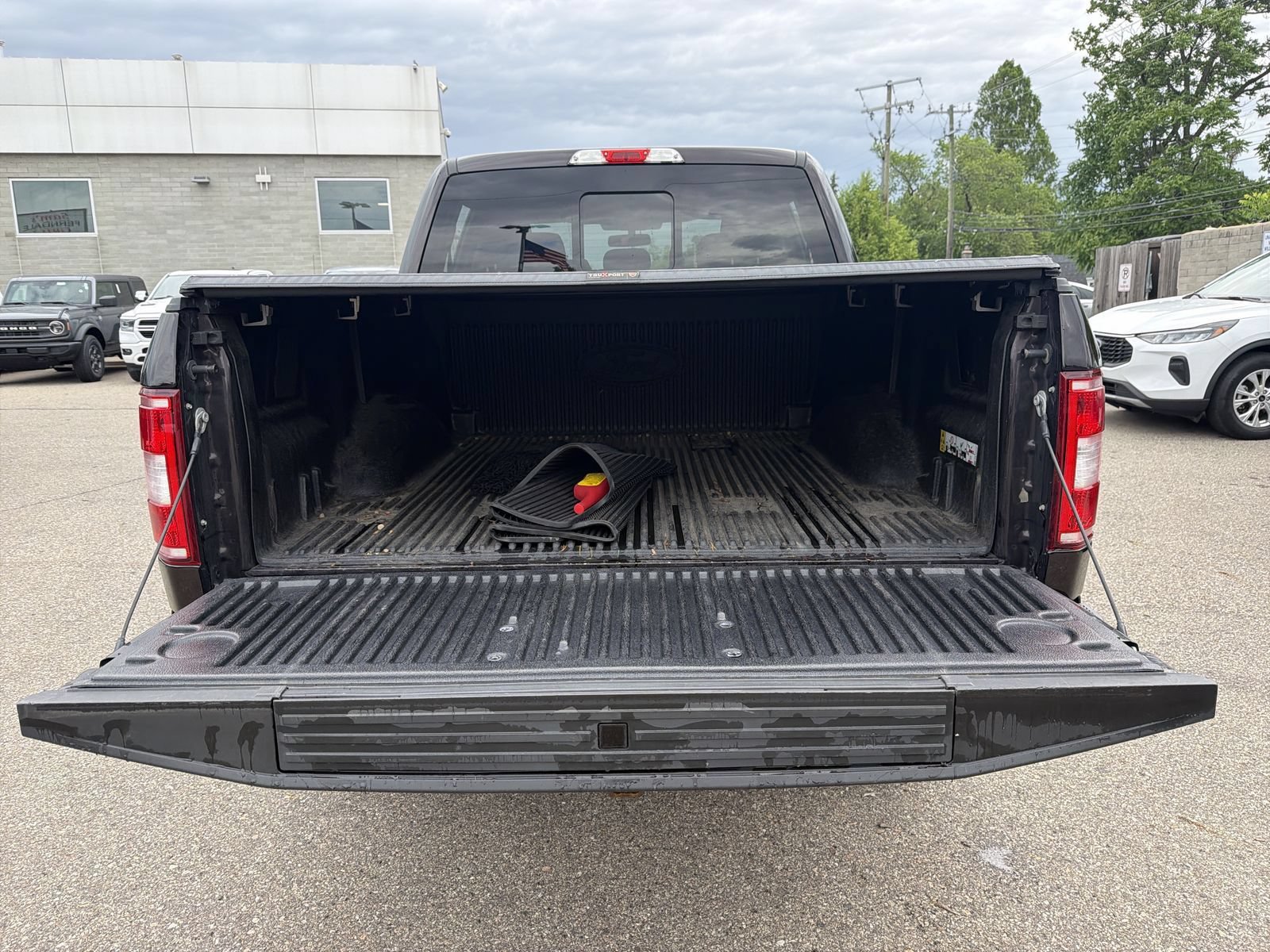 Certified 2020 Ford F150 XLT w/ Equipment Group 302A Luxury AWD/4WD image 42
