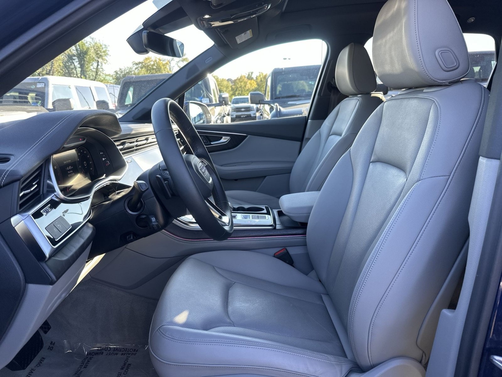 Used 2023 Audi Q7 3.0T Premium Plus AWD/4WD image 14