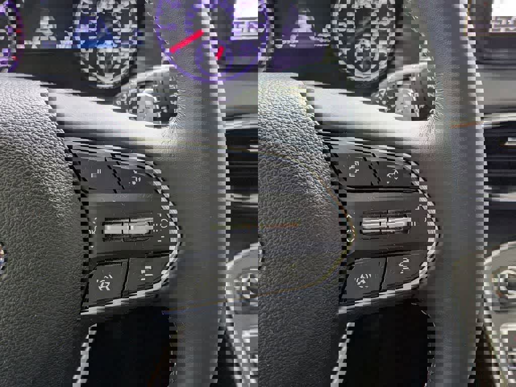 Used 2023 Hyundai Santa Fe SEL image 36