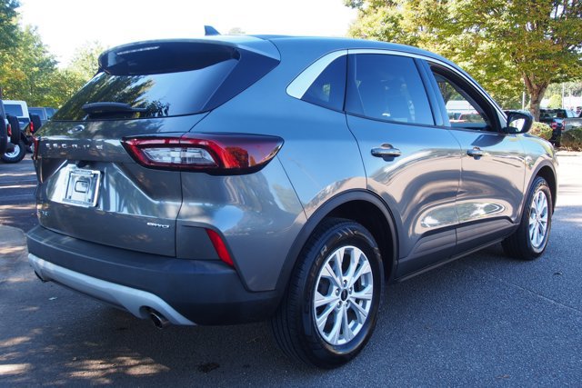 Certified 2023 Ford Escape Active AWD/4WD image 7