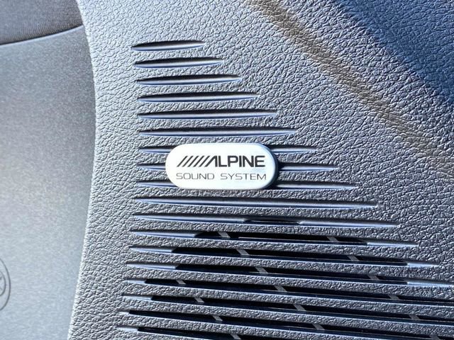 Used 2023 Dodge Challenger SXT w/ Blacktop Package image 21