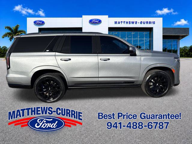 Used 2023 Cadillac Escalade Sport Platinum w/ LPO, ONYX Package AWD/4WD image 3