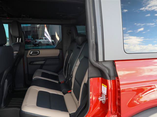 Certified 2024 Ford Bronco Wildtrak AWD/4WD image 25