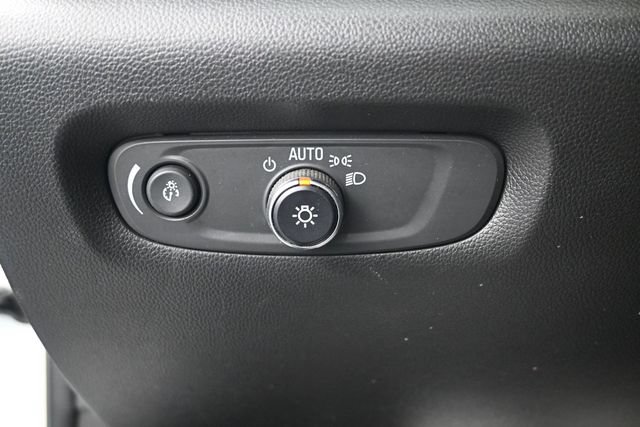 Used 2022 Chevrolet Traverse RS AWD/4WD image 8