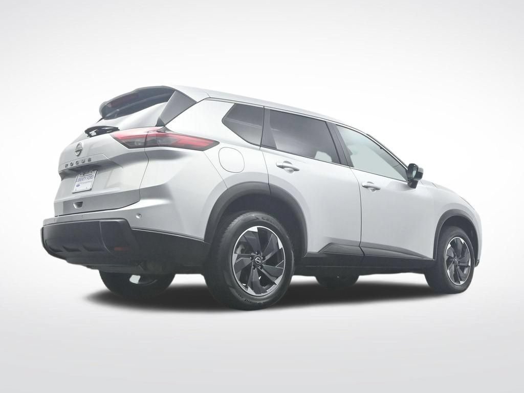 Used 2025 Nissan Rogue SV FWD image 44