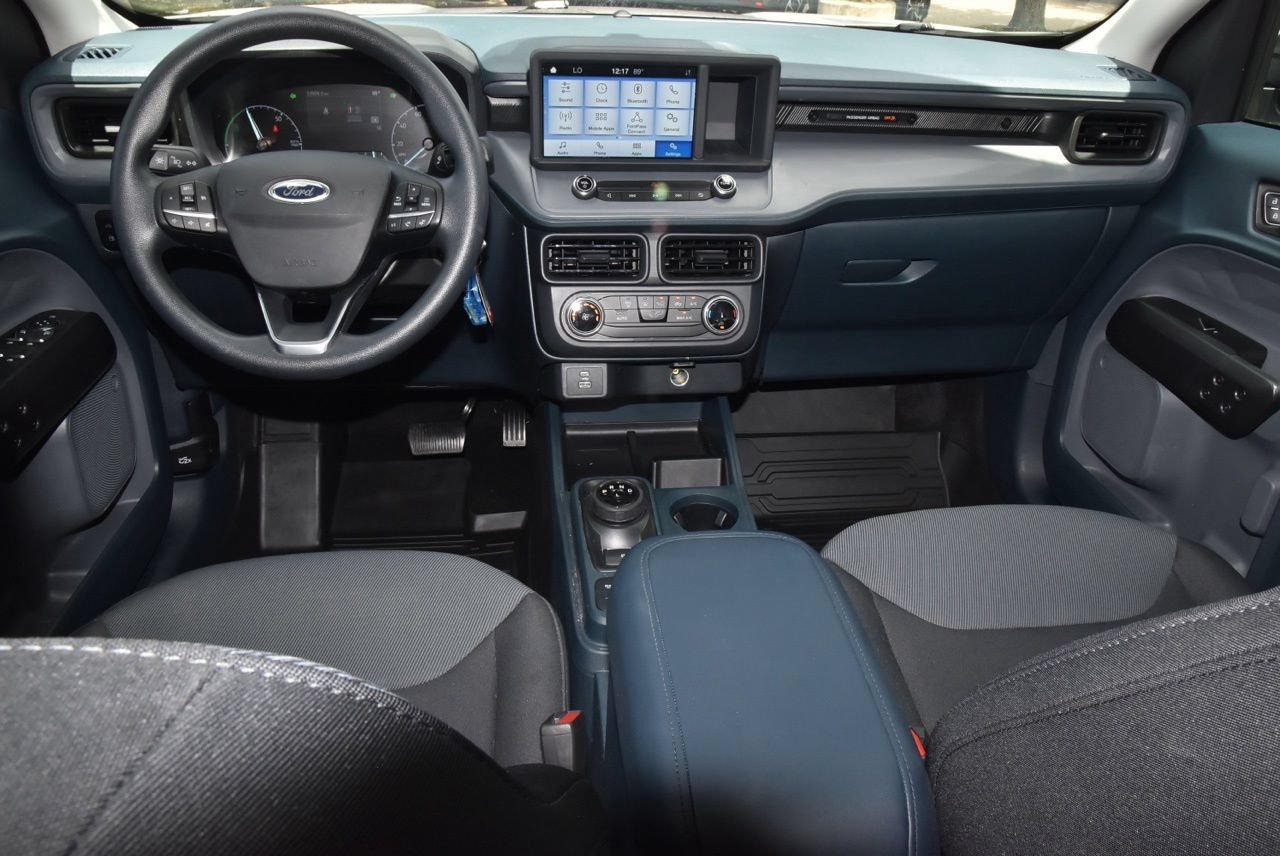 Certified 2024 Ford Maverick XL FWD image 16