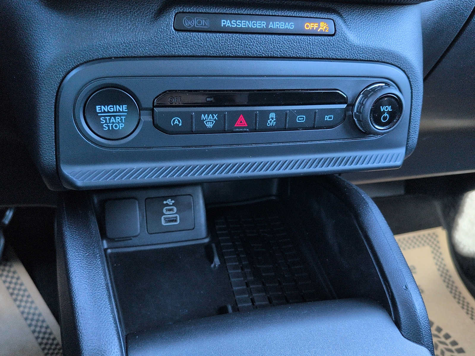 Certified 2025 Ford Bronco Sport Big Bend AWD/4WD image 19