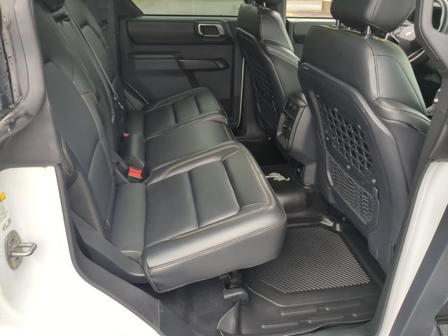 Certified 2025 Ford Bronco Badlands AWD/4WD image 34