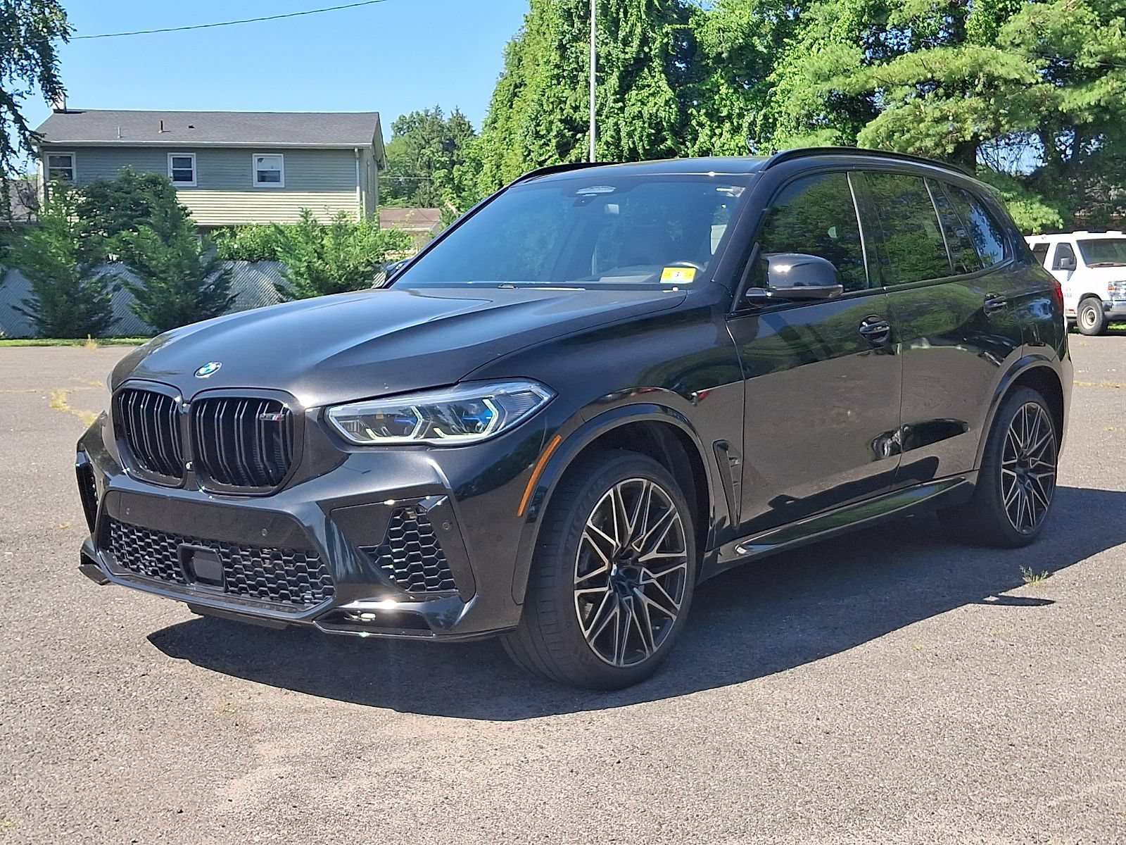 Used 2021 BMW X5 M w/ Competition Package AWD/4WD image 3