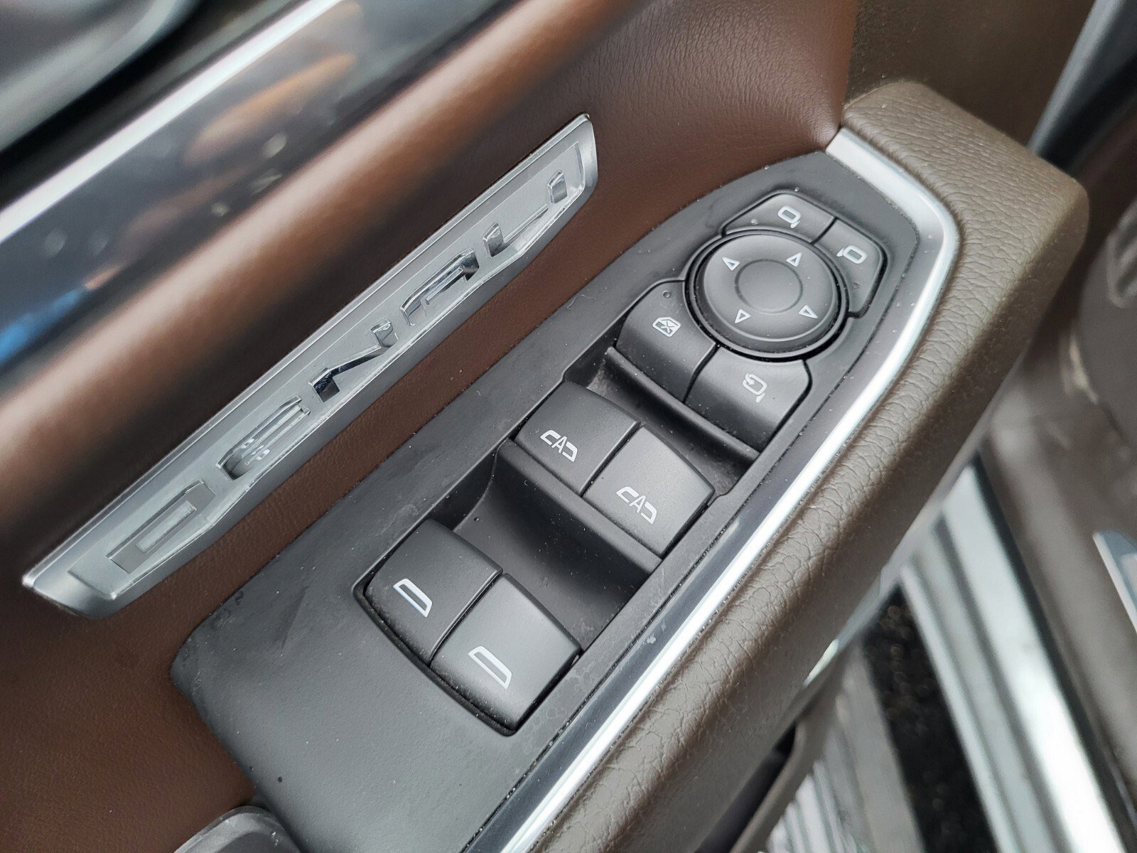 Used 2023 GMC Sierra 1500 Denali w/ Technology Package AWD/4WD image 19