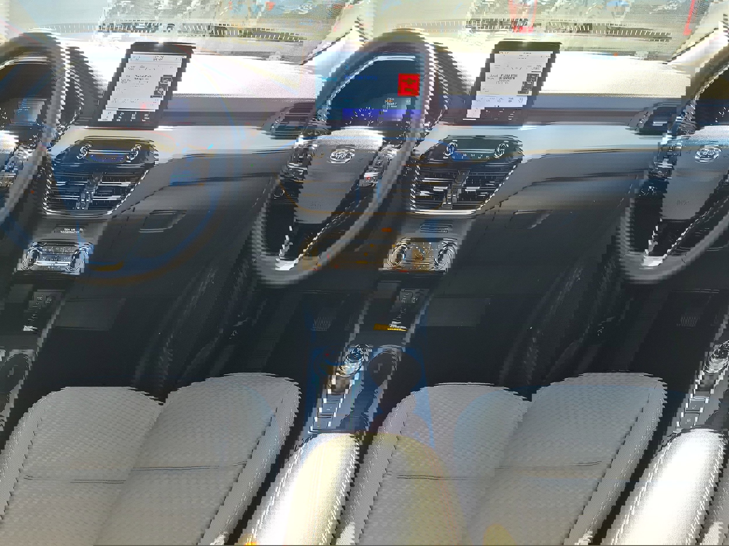 Certified 2022 Ford Escape SE w/ Convenience Package image 16