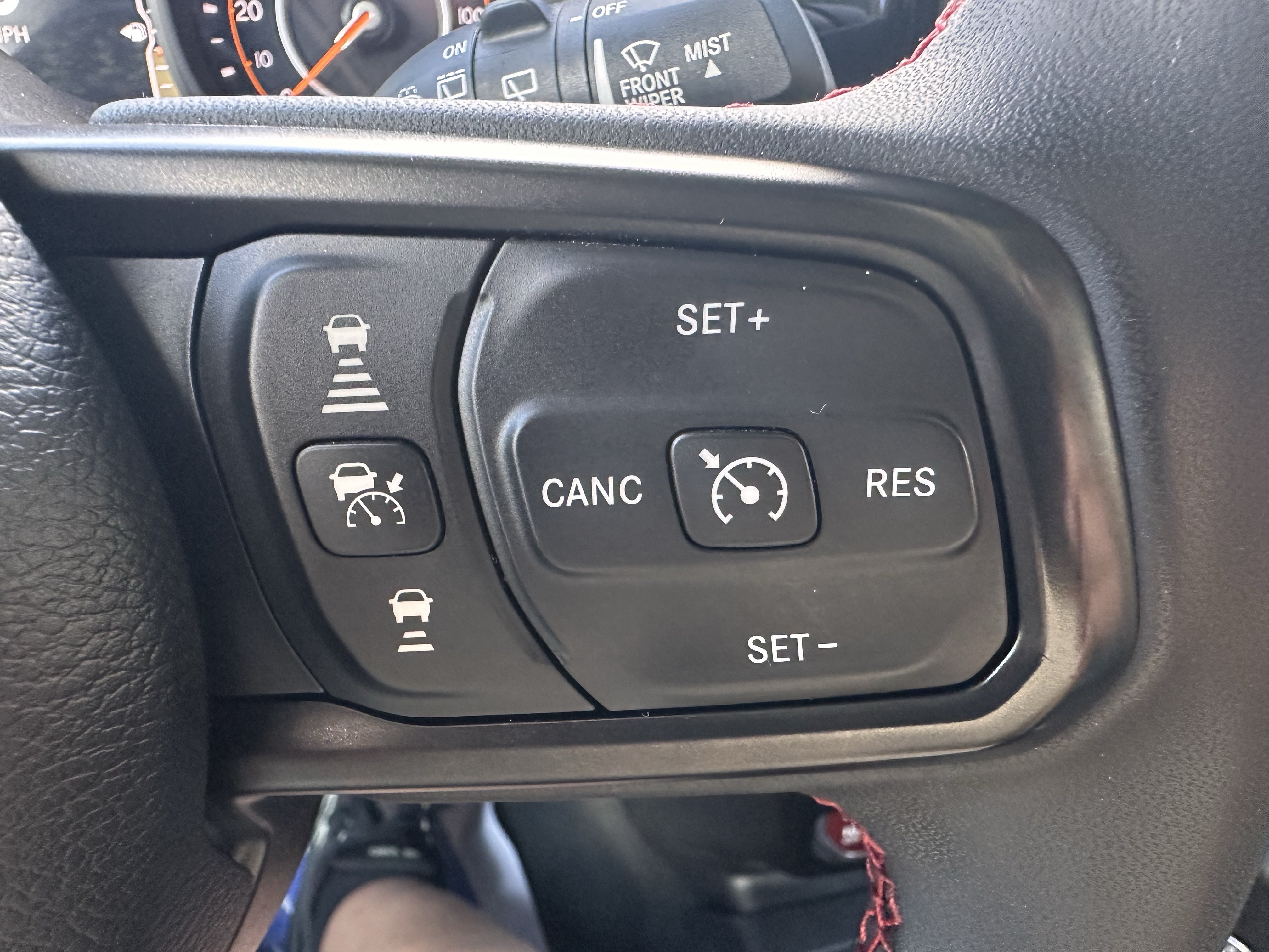 Used 2024 Jeep Wrangler Unlimited Rubicon w/ Convenience Group AWD/4WD image 21