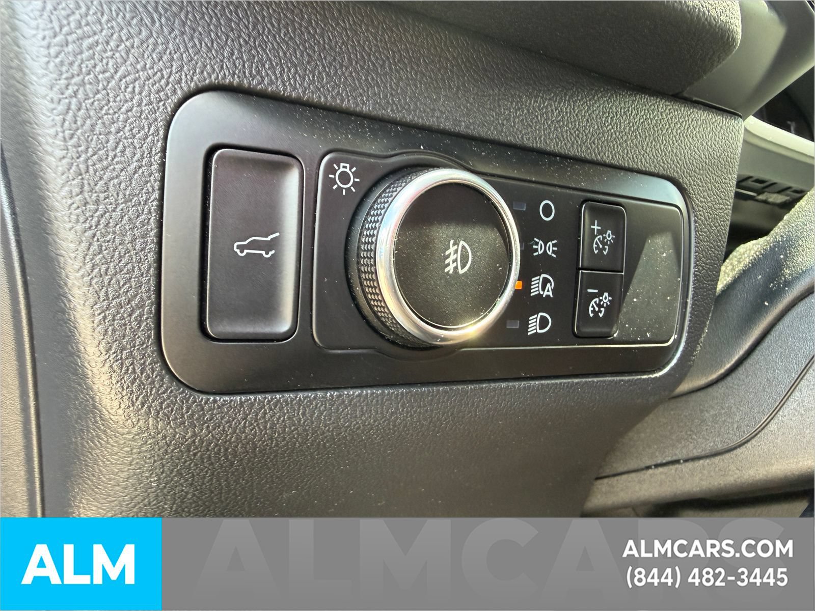 Certified 2025 Ford Escape ST-Line Select AWD/4WD image 23