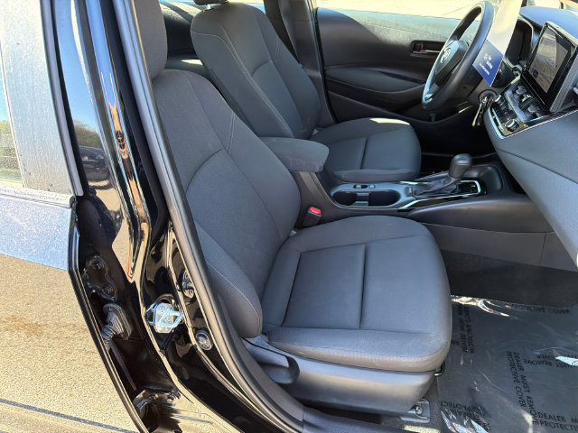 Used 2024 Toyota Corolla LE FWD image 15