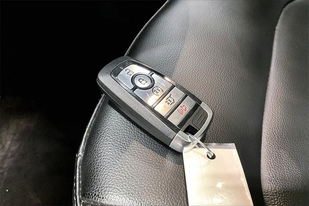 Certified 2022 Ford Edge SEL w/ Convenience Package image 12