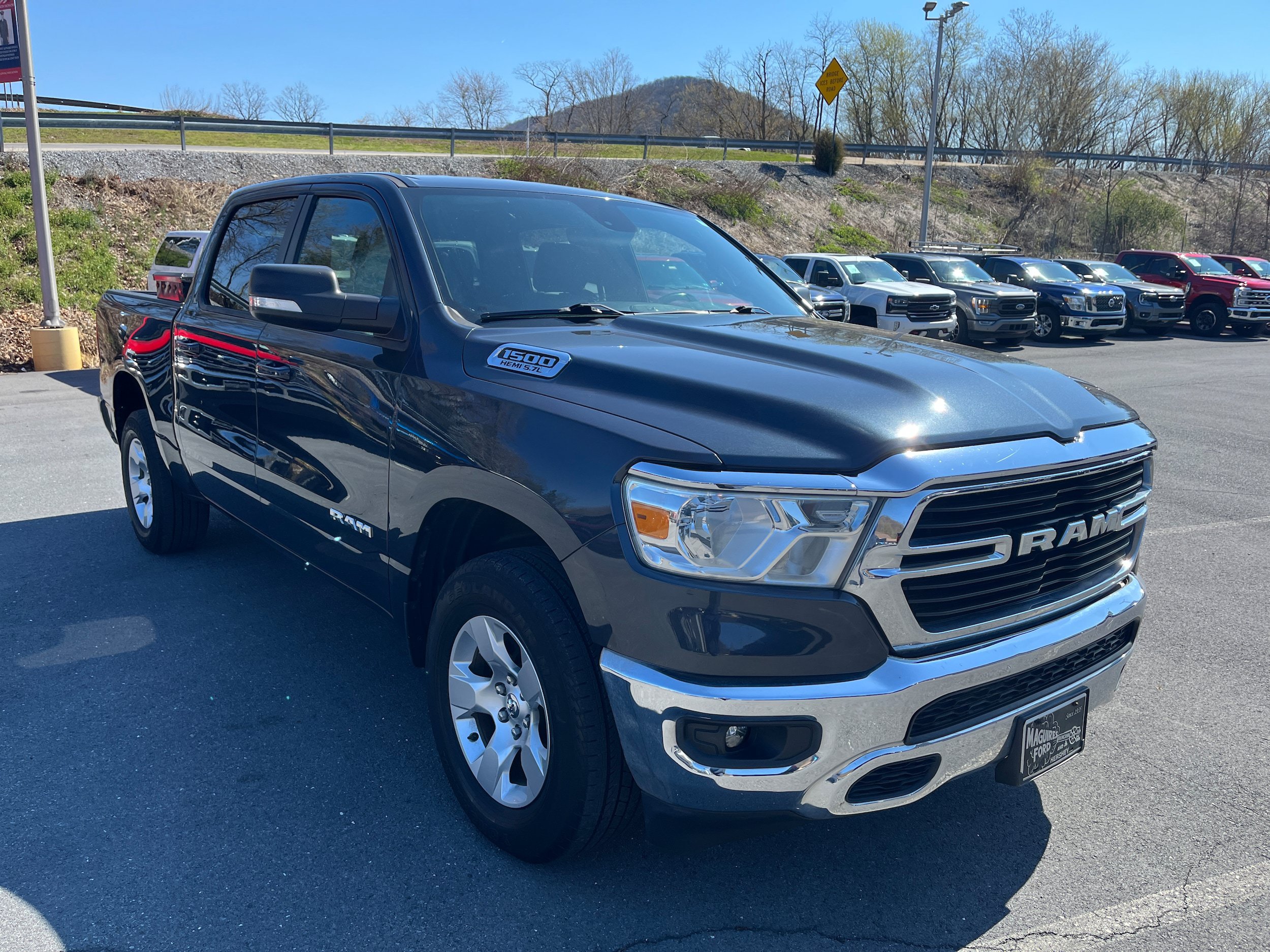 Used 2021 RAM 1500 Big Horn AWD/4WD image 3