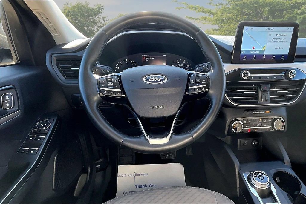 Certified 2022 Ford Escape SE w/ Cold Weather Package FWD image 5