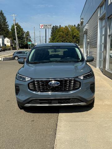 Certified 2023 Ford Escape Active w/ Tech Pack #2 image 4