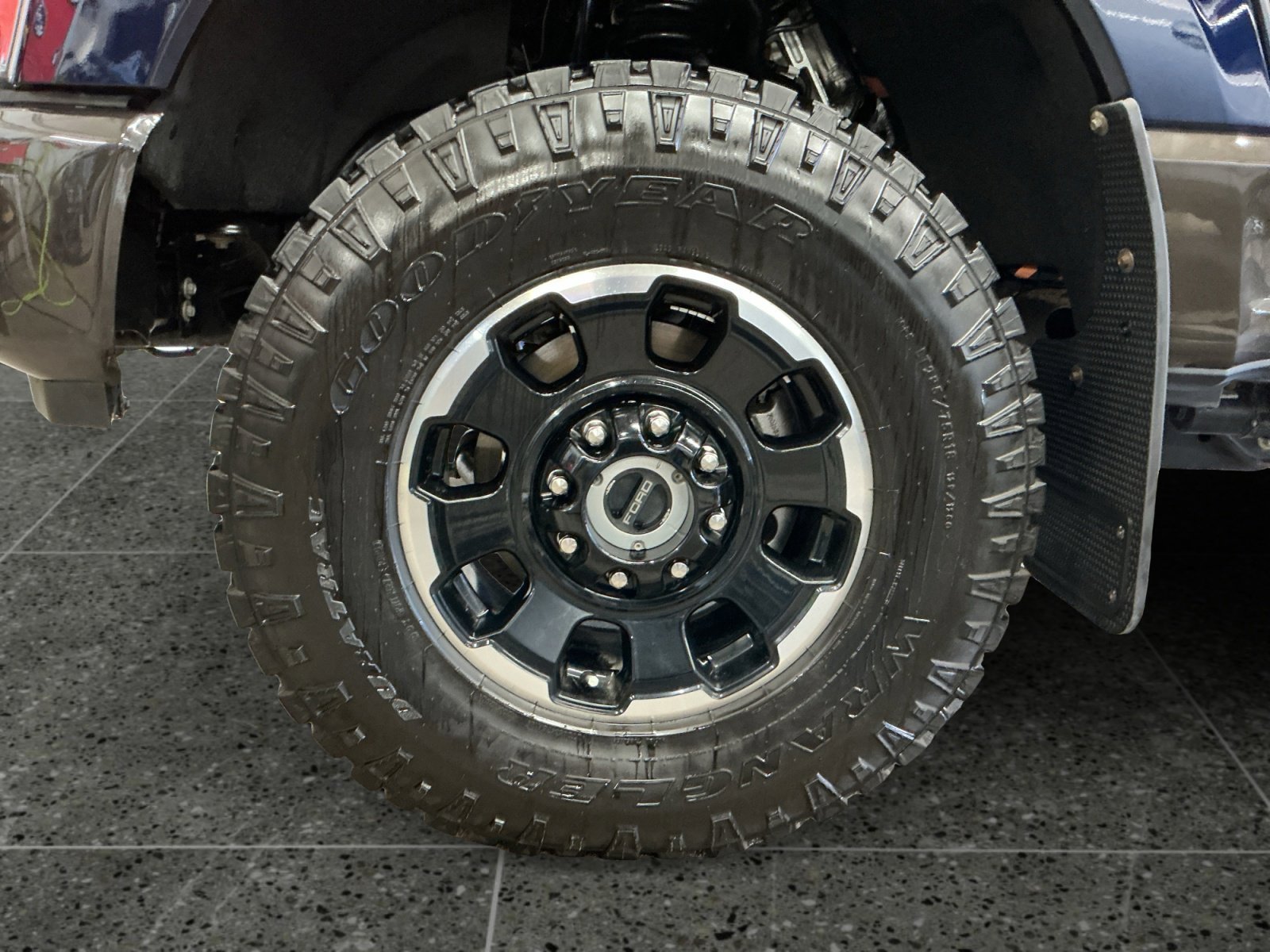 Certified 2025 Ford F350 King Ranch w/ Tremor Off-Road Package AWD/4WD image 14