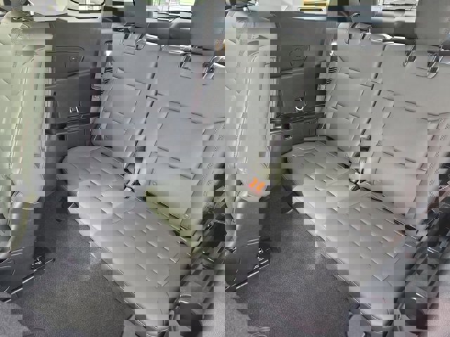 Certified 2025 Ford Explorer Active w/ Active Comfort Package image 14