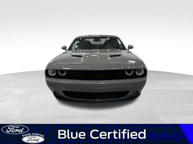 Used 2023 Dodge Challenger SXT w/ Blacktop Package image 5