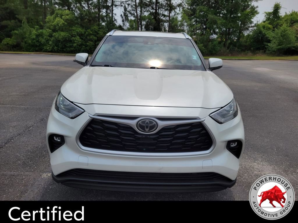 Used 2020 Toyota Highlander XLE FWD image 8