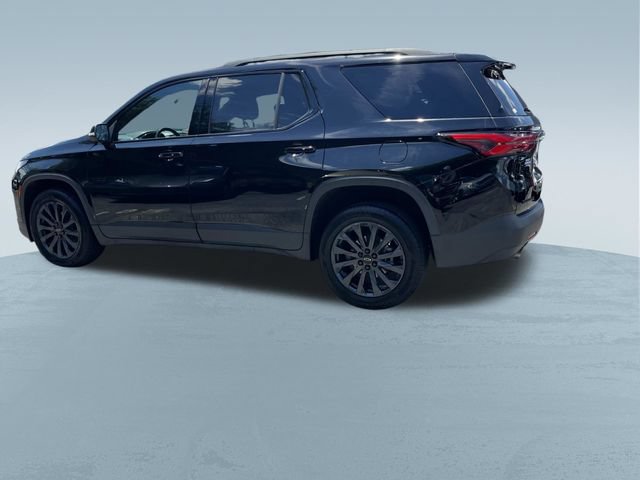 Used 2023 Chevrolet Traverse RS w/ LPO, Floor Liner Package FWD image 8
