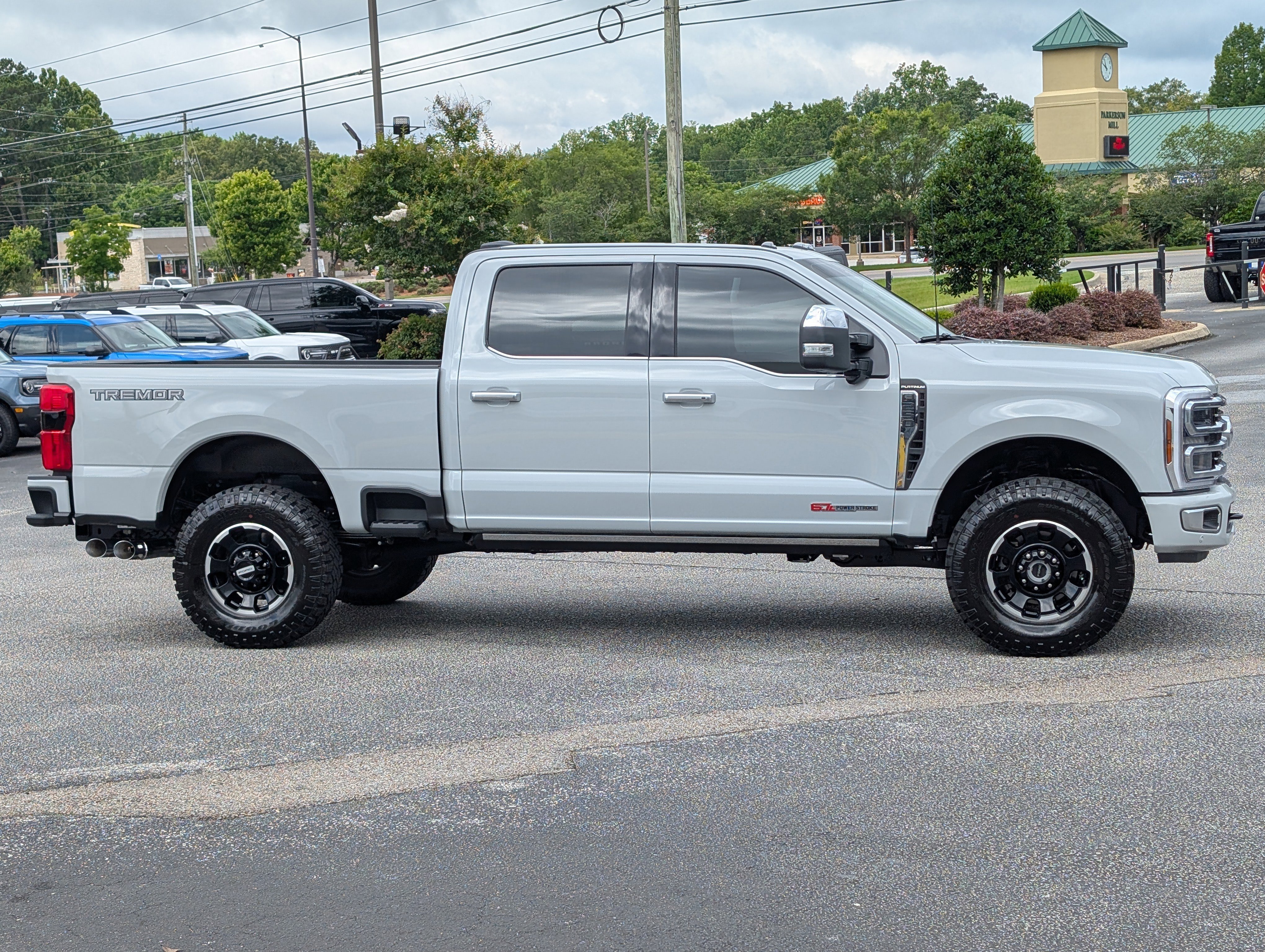 Certified 2026 Ford F250 Platinum w/ Platinum Plus Package AWD/4WD image 8