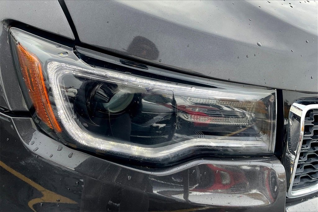 Used 2019 Jeep Grand Cherokee Limited w/ Luxury Group II image 27