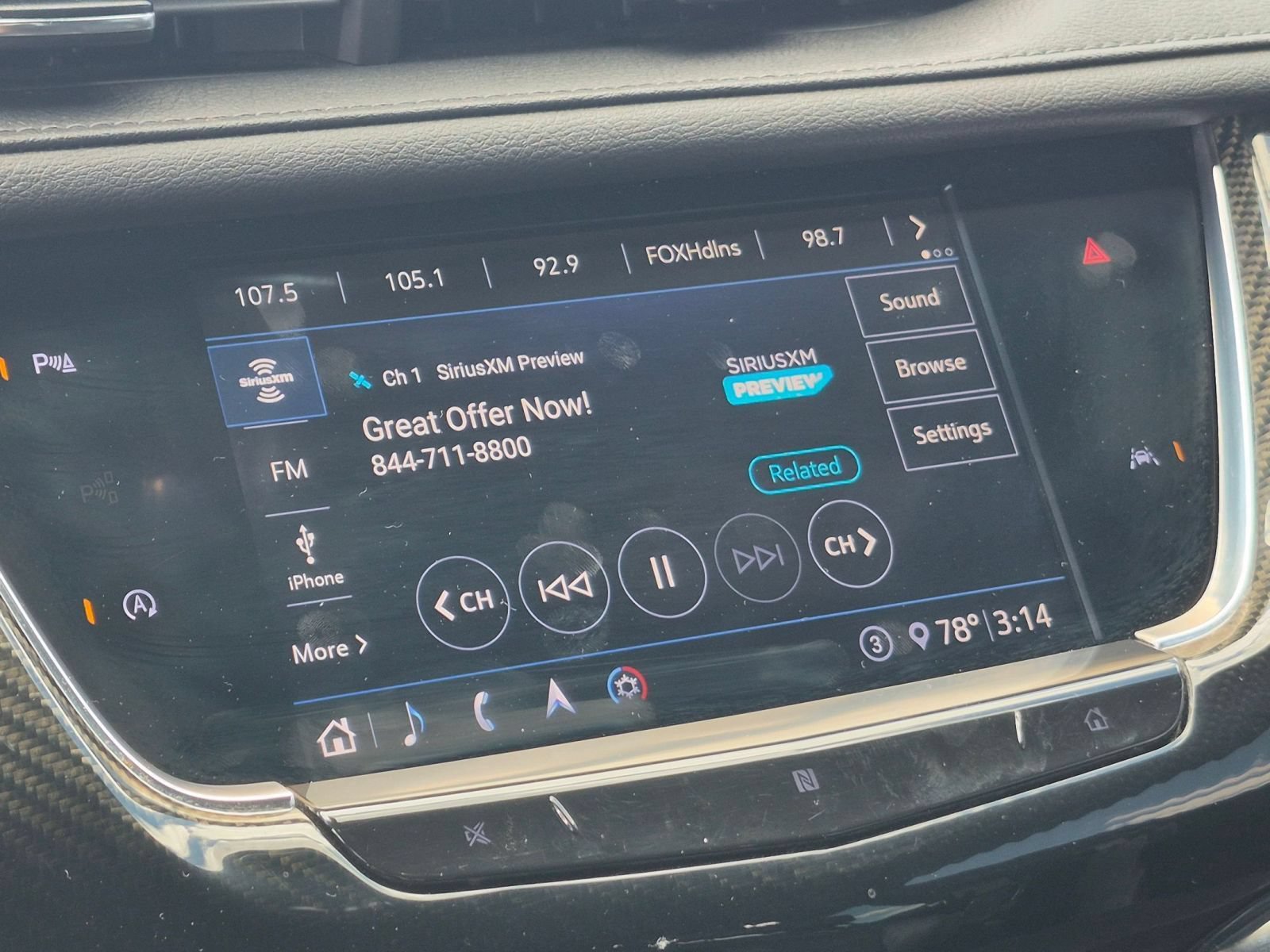 Used 2020 Cadillac XT6 Sport AWD/4WD image 24