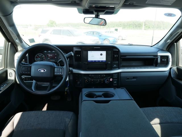 Certified 2025 Ford F250 XLT AWD/4WD image 18