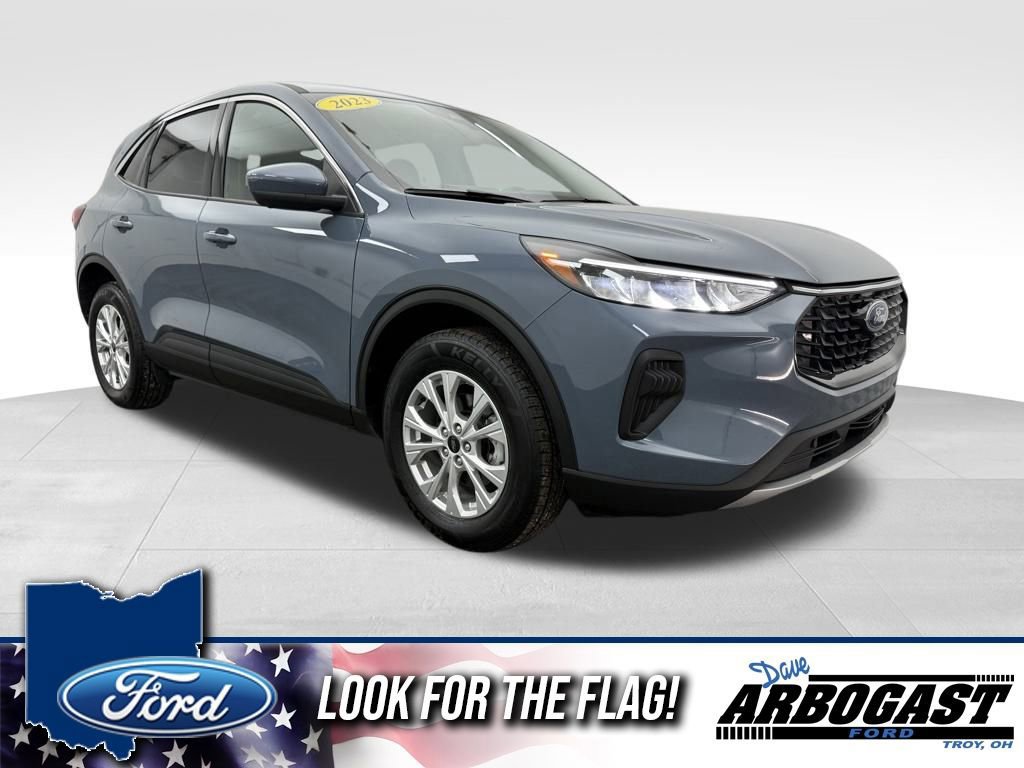 Certified 2023 Ford Escape Active w/ Tech Pack #2 video 1