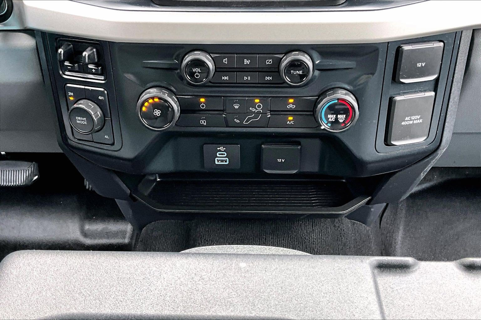 Certified 2023 Ford F250 XLT AWD/4WD image 27