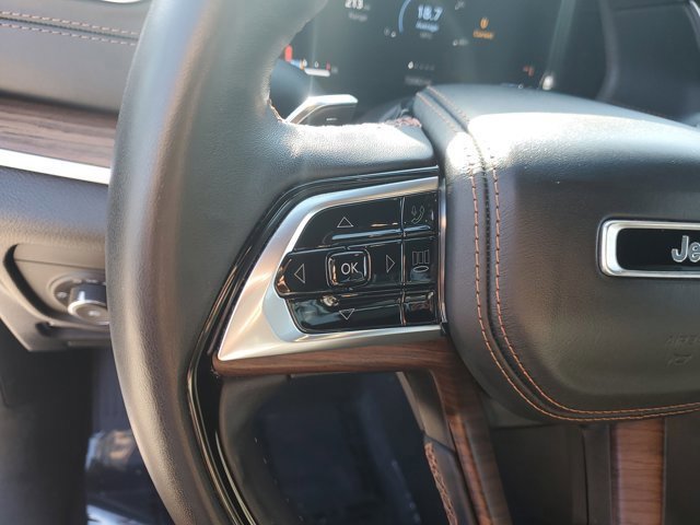 Used 2022 Jeep Grand Cherokee Summit w/ Adv Protech Group IV image 28