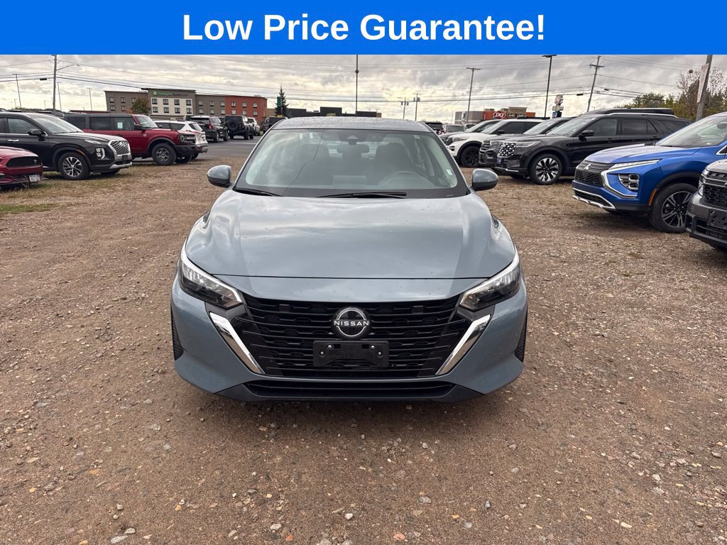 Used 2024 Nissan Sentra SV FWD image 10