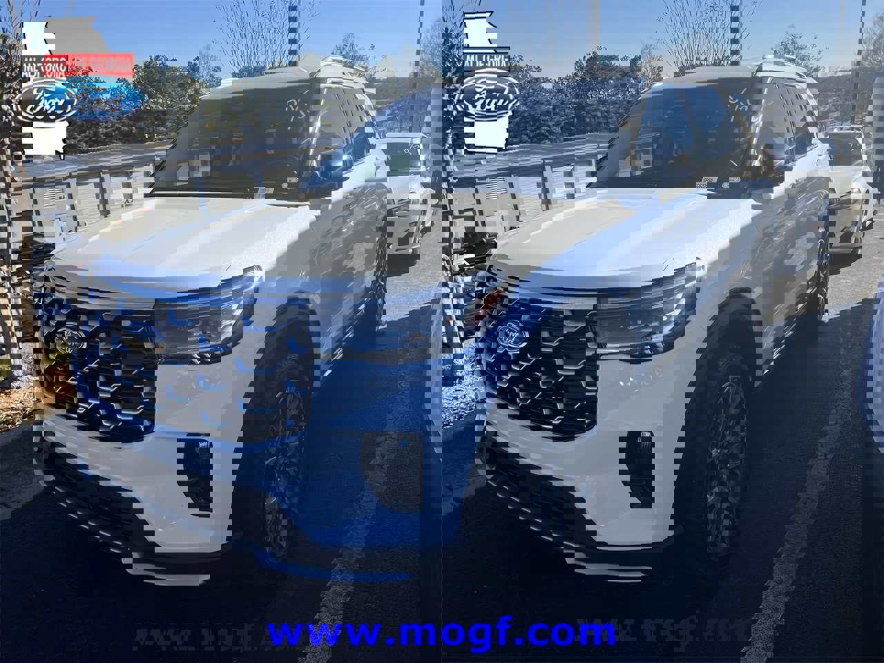 Certified 2025 Ford Explorer Platinum w/ Ultimate Package image 1