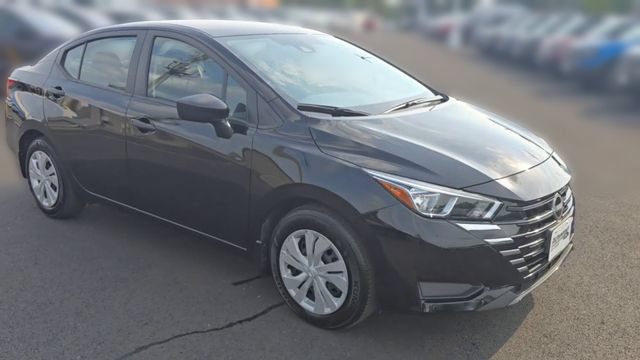 Used 2024 Nissan Versa S w/ Trunk Package FWD image 3