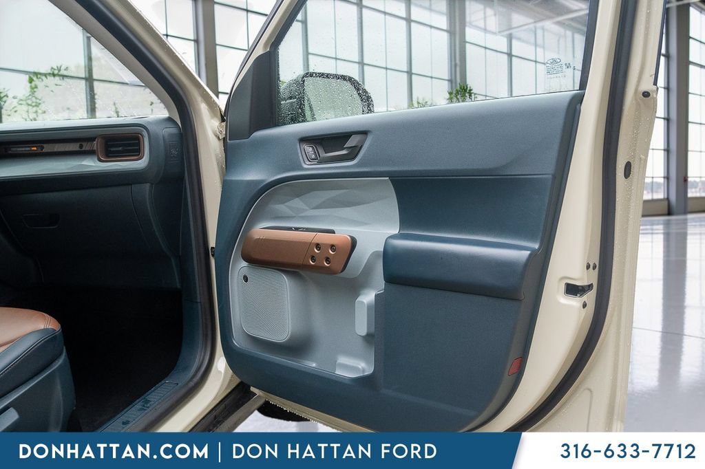 Certified 2024 Ford Maverick Lariat FWD image 24