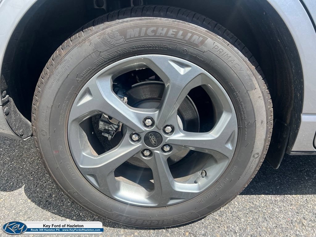Certified 2024 Ford Escape ST-Line w/ Equipment Group 301A FWD image 7