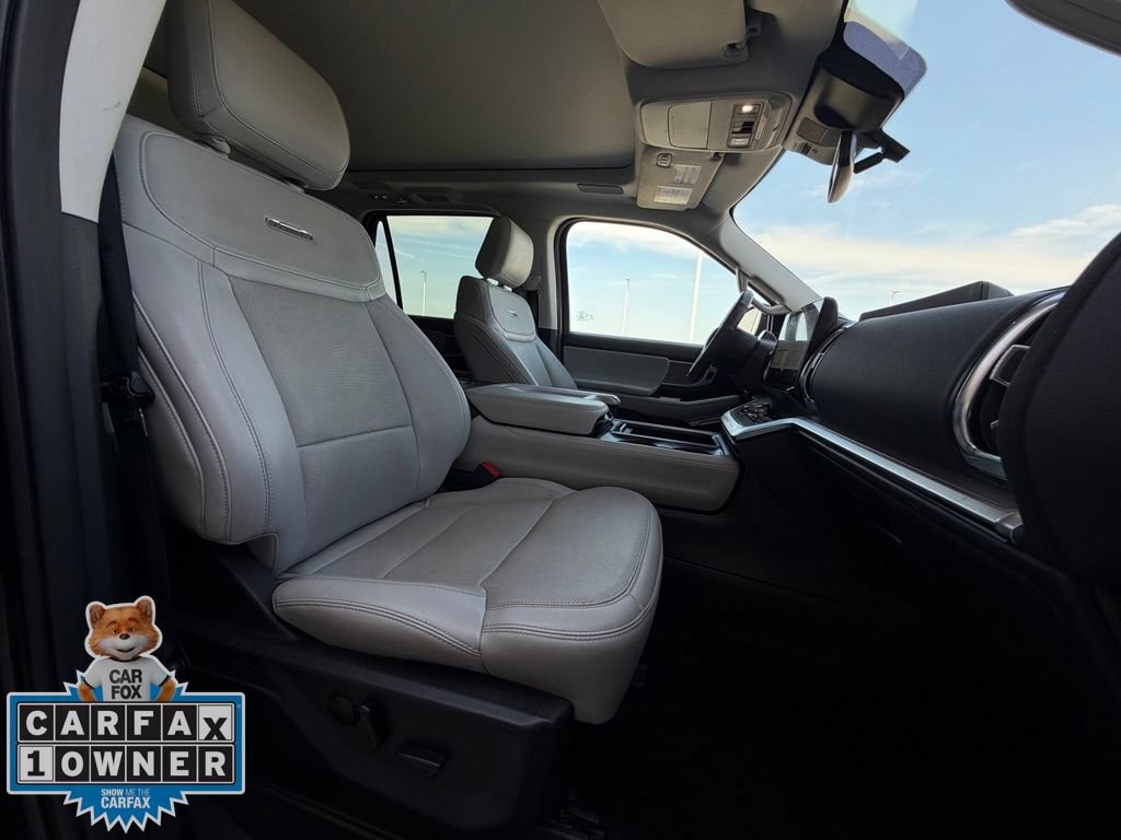 Certified 2025 Ford Expedition Platinum w/ Driver's Package AWD/4WD image 24
