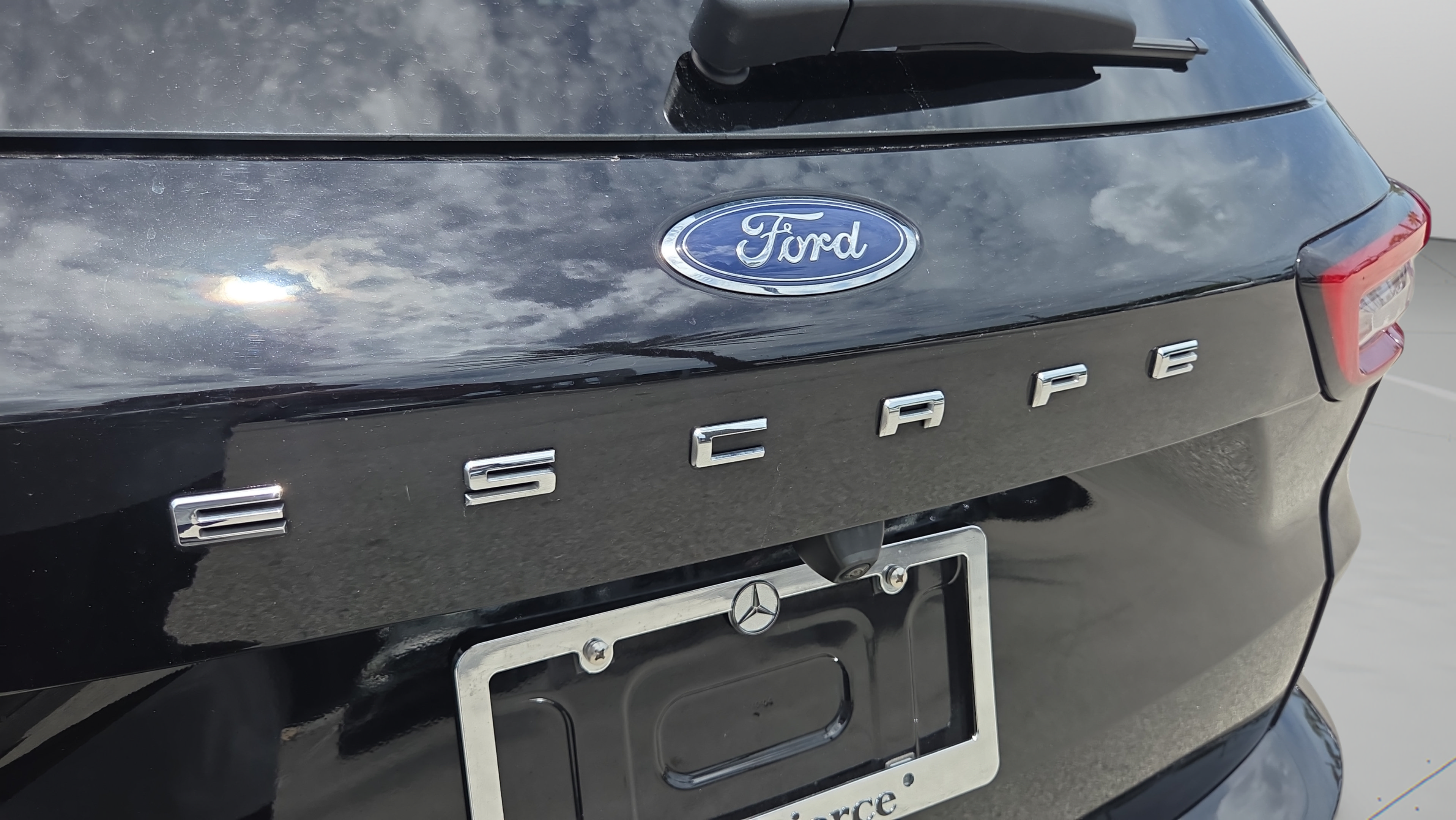 Certified 2023 Ford Escape ST-Line w/ Tech Pack #1 FWD image 35