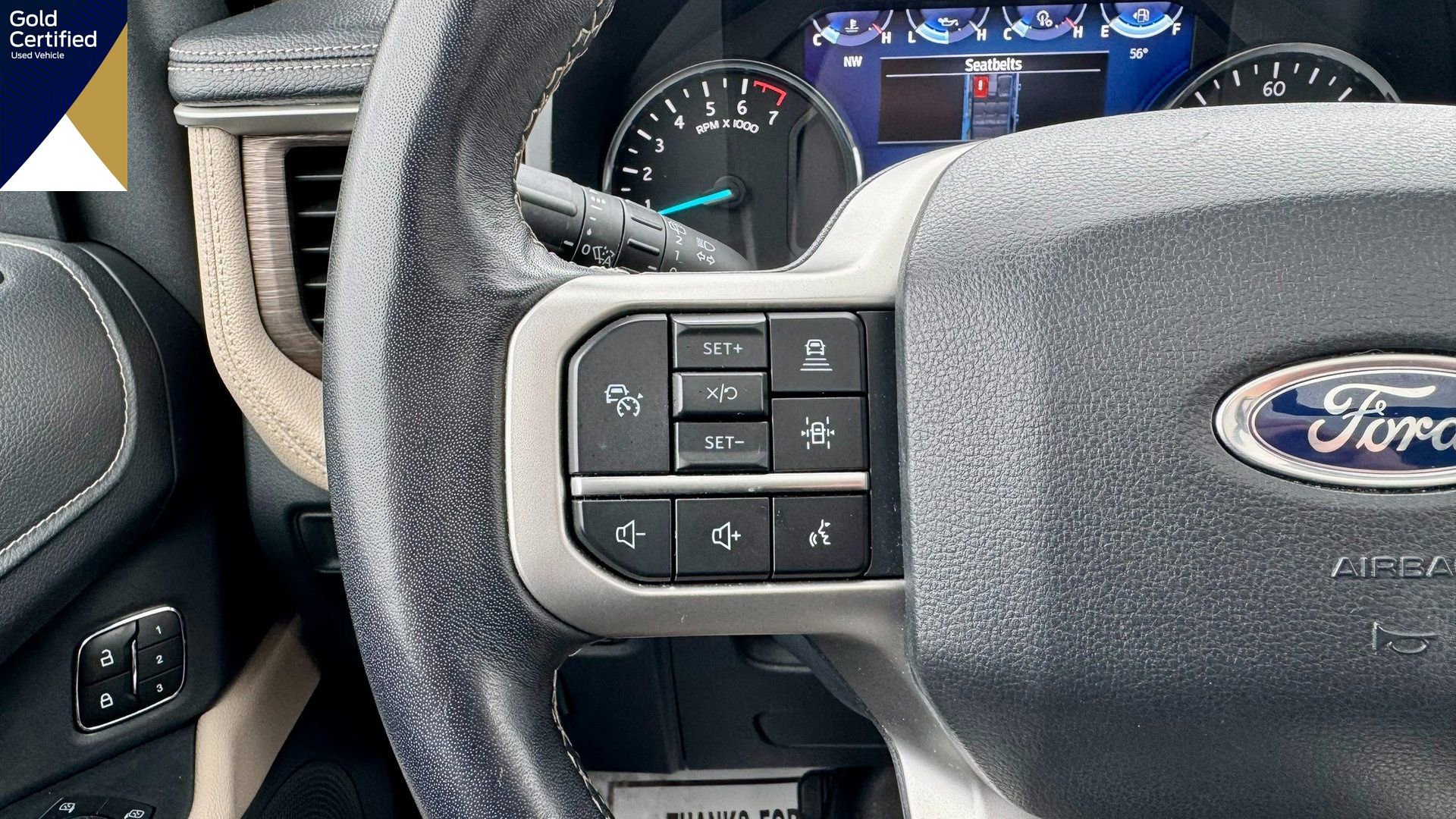 Certified 2024 Ford Expedition Limited image 32