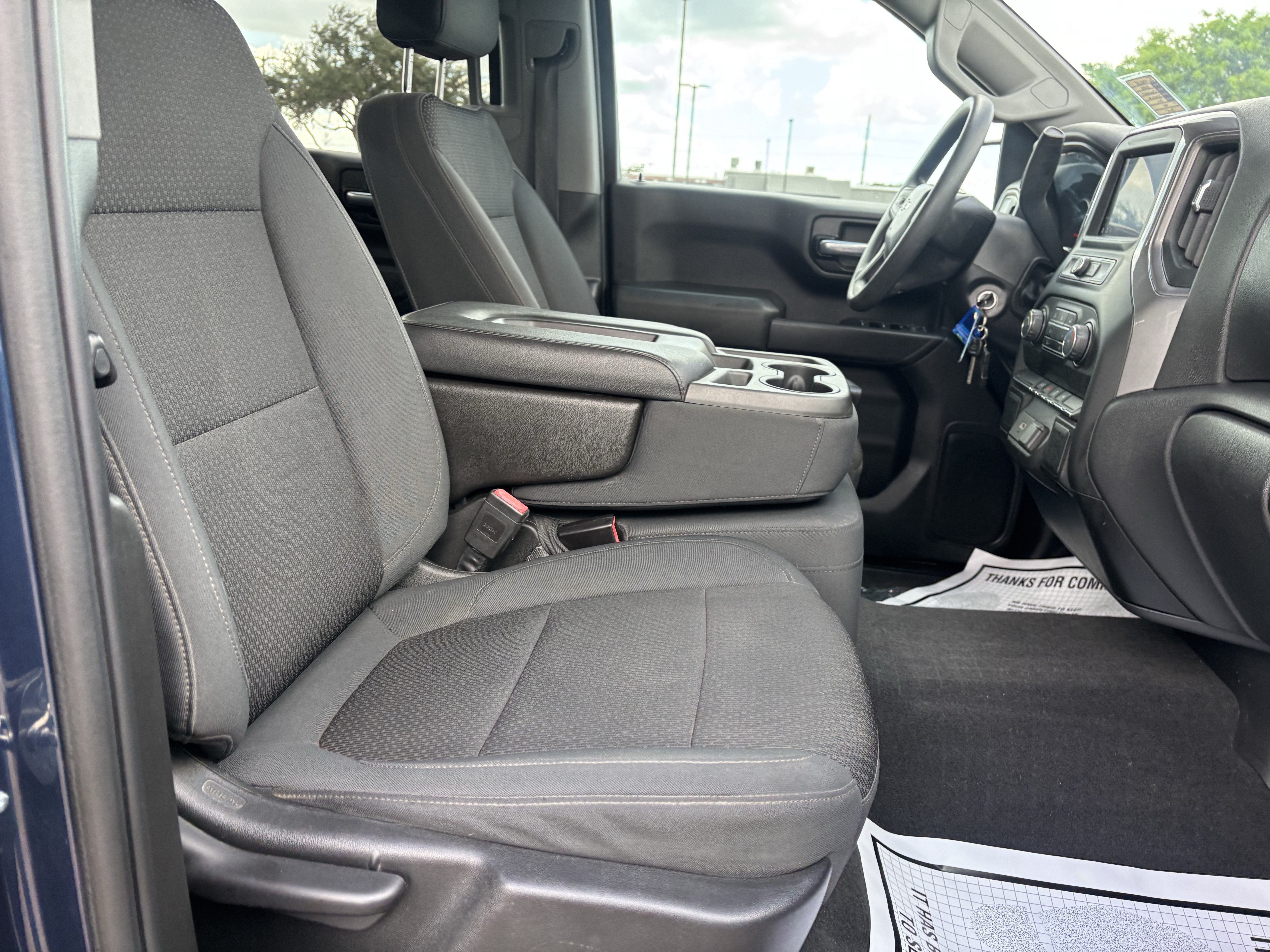 Used 2020 Chevrolet Silverado 1500 Custom w/ Custom Value Package RWD image 22