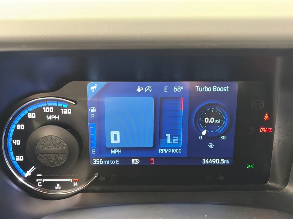 Certified 2022 Ford Bronco Black Diamond image 15