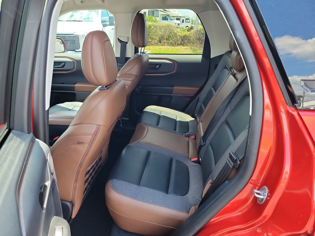 Certified 2022 Ford Bronco Sport Outer Banks w/ Tech Package AWD/4WD image 11