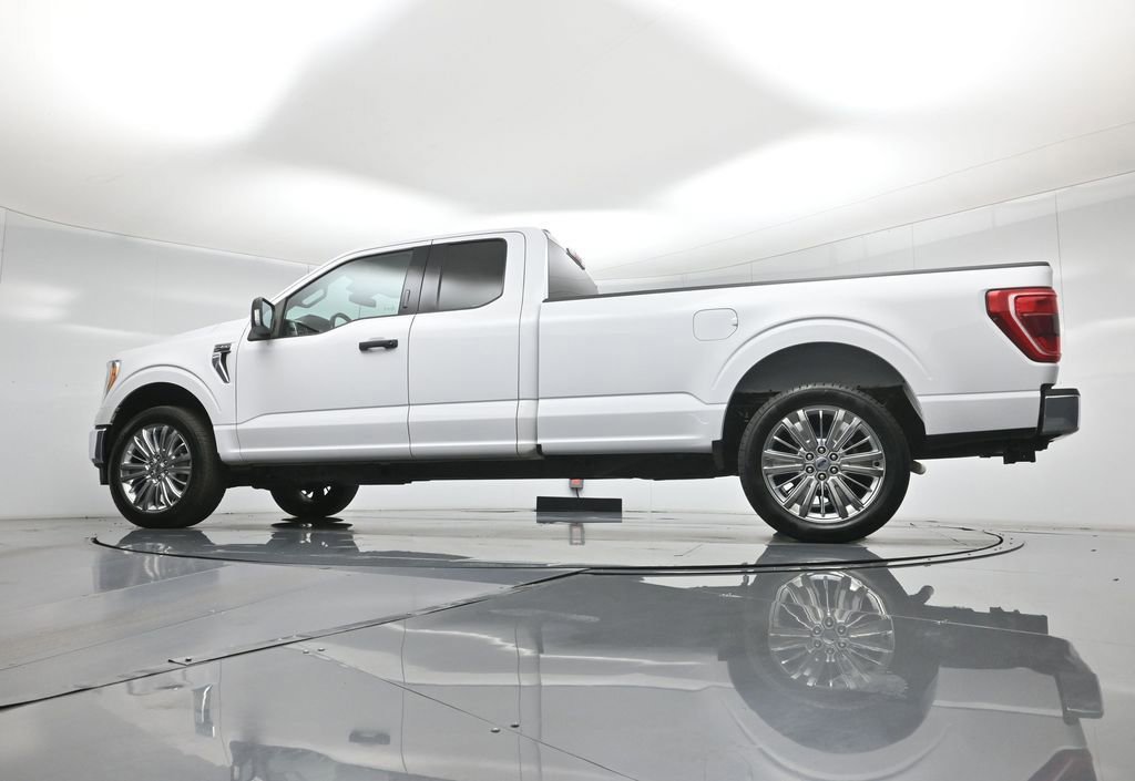 Certified 2021 Ford F150 XLT w/ Equipment Group 301A Mid image 26